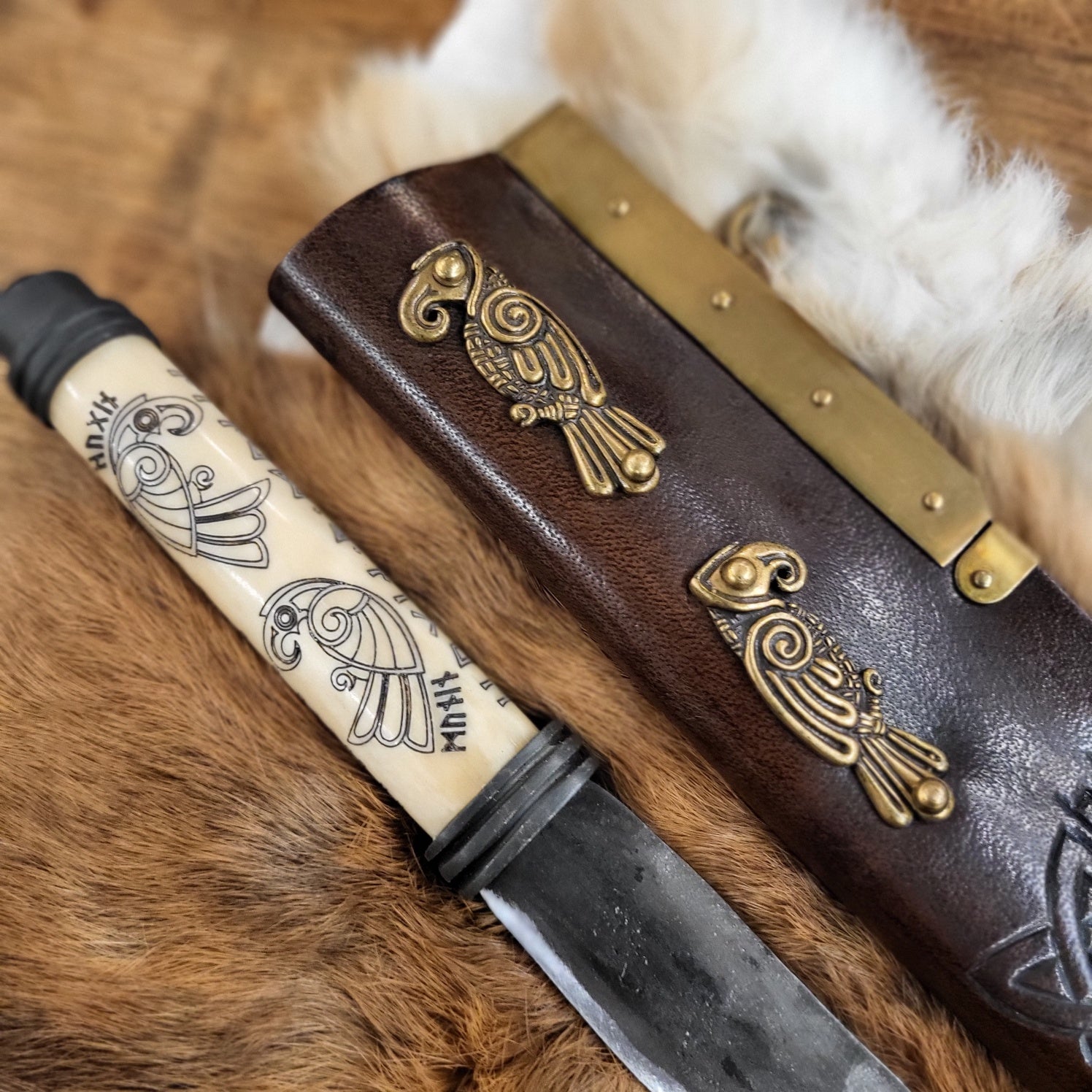 Viking Langseax Hugin and Munin with Bone Handle and Leather Sheath