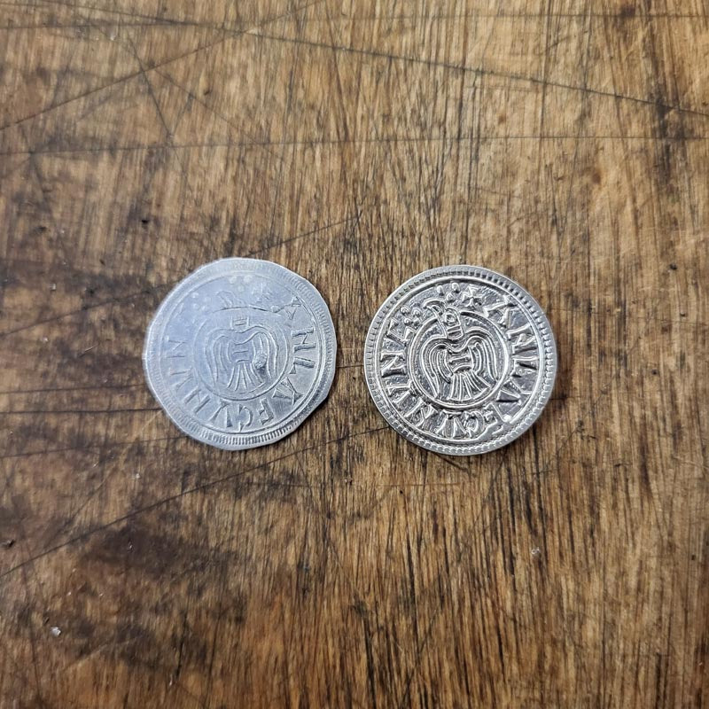 Wikinger Münze Raben Penny aus Messing - Replik