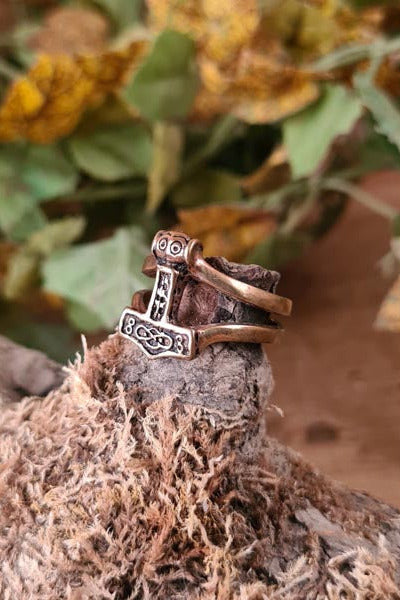 Viking Ring Floki with Thor's Hammer made of Bronze