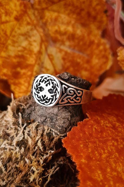 Wikinger Siegelring Weltenesche Yggdrasil aus Silber