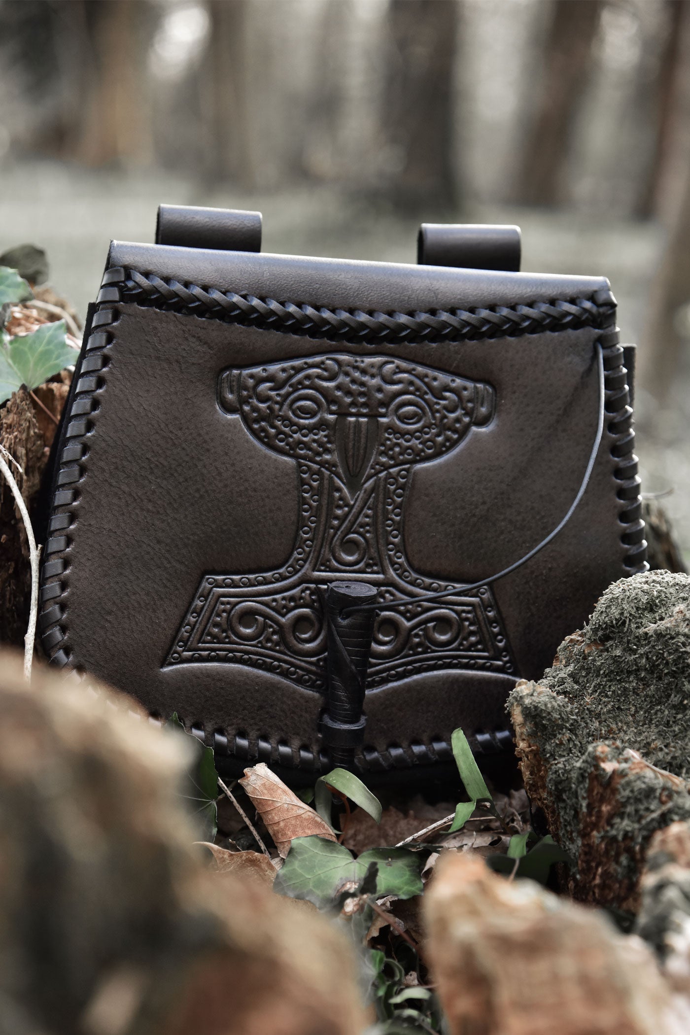 Wikinger Gürteltasche mit Thorshammer Prägung aus Leder