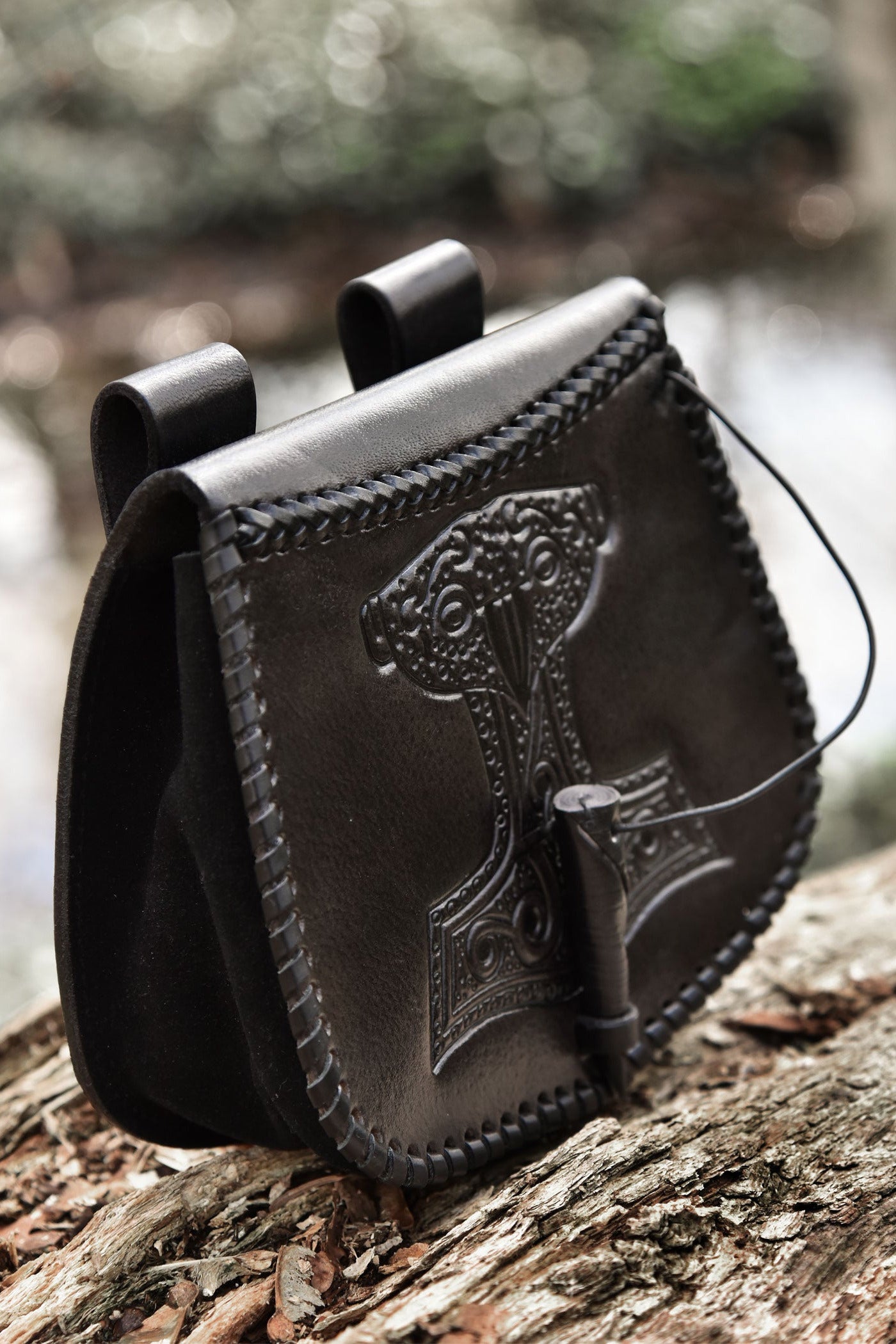 Wikinger Gürteltasche mit Thorshammer Prägung aus Leder