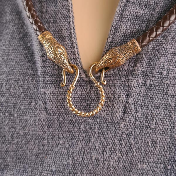 Wikinger Lederkette Rabenköpfe Hugin & Munin aus Bronze - 65 cm