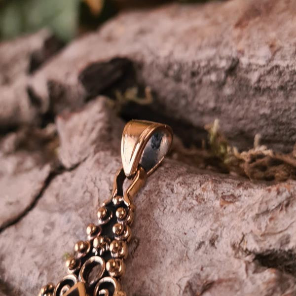 Wikinger Prunkamulett mit Onyx aus Bronze