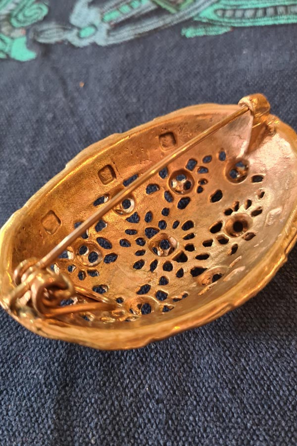 Große Wikinger Schildkrötenfibel Öland im Borre-Stil aus Bronze - Replik