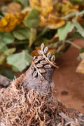 Bronze ring leaves