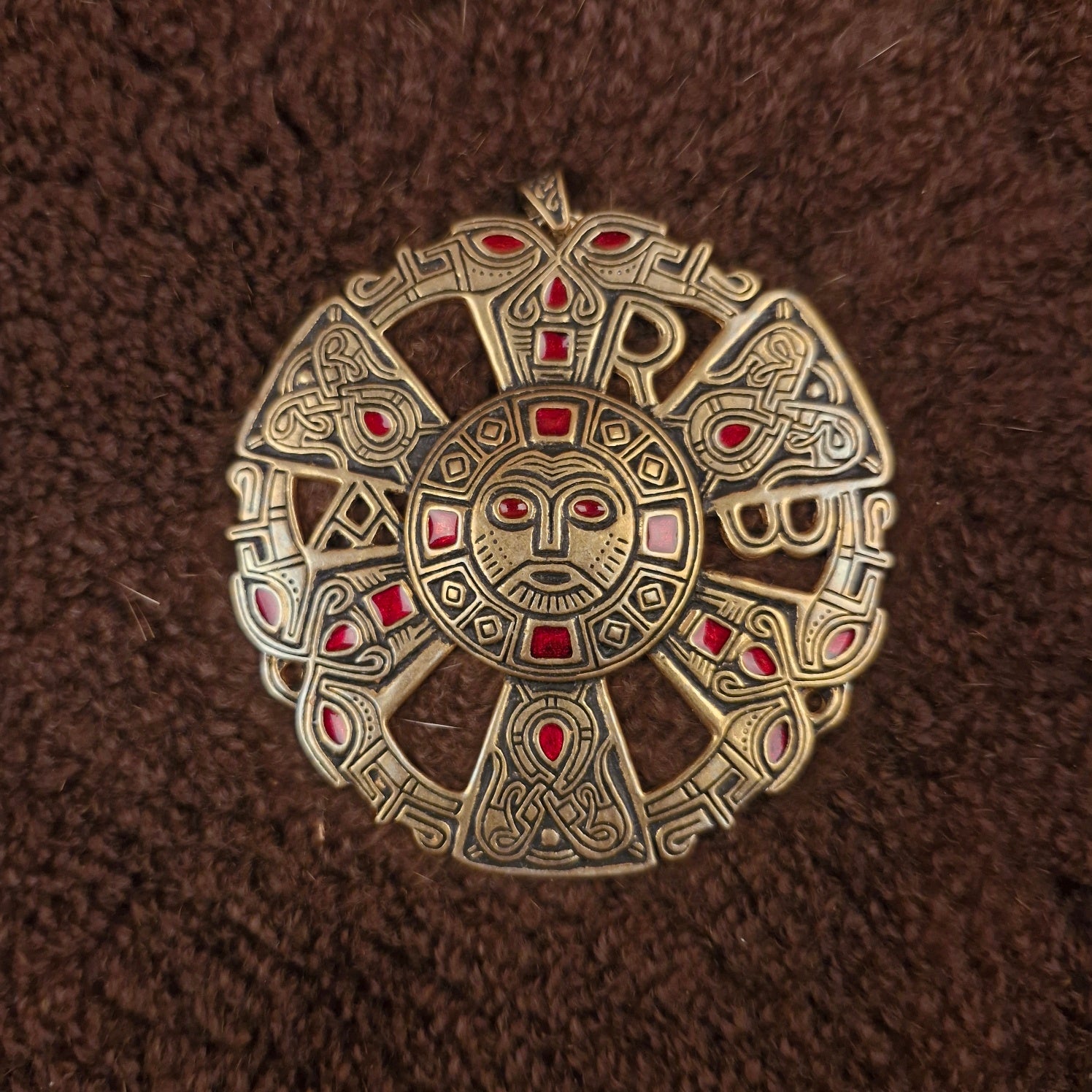 Franken Scheibenamulett von Limons aus Bronze - Replik