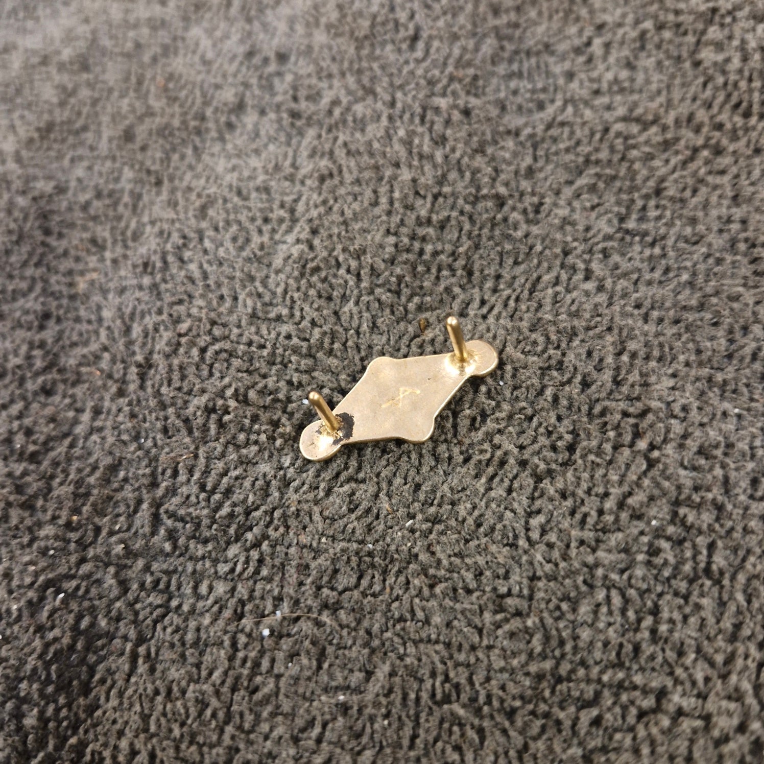 Frühmittelalter Gürtelbeschlag Kiewer Rus Raute aus Bronze für 2,5 cm Riemen - Replik