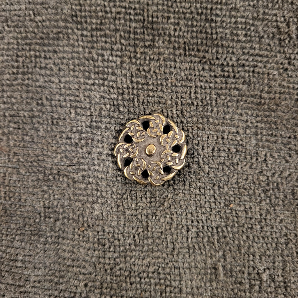 Button Celtic Knot Pattern