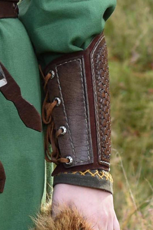 LARP Bracers Pair with Embossing made of Buffalo Leather