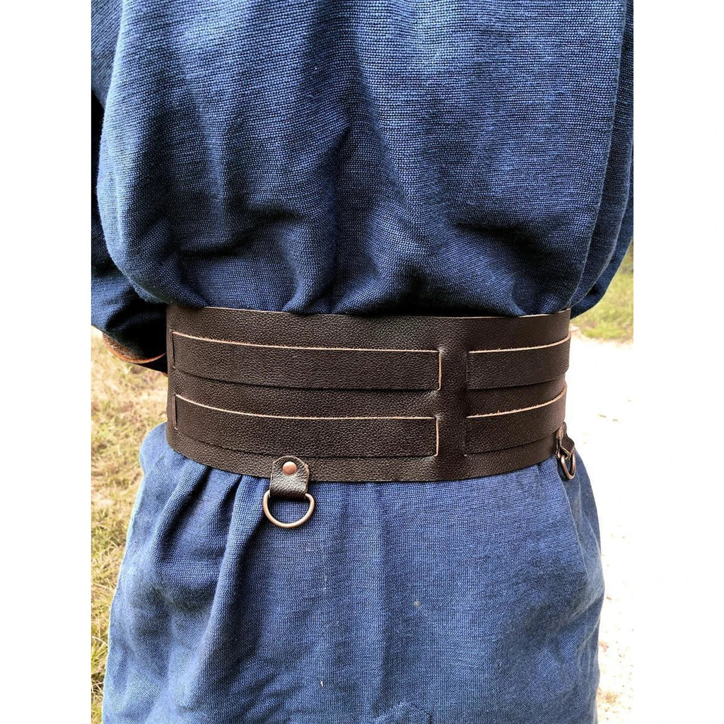 Double Belt Adventurer made of brown leather