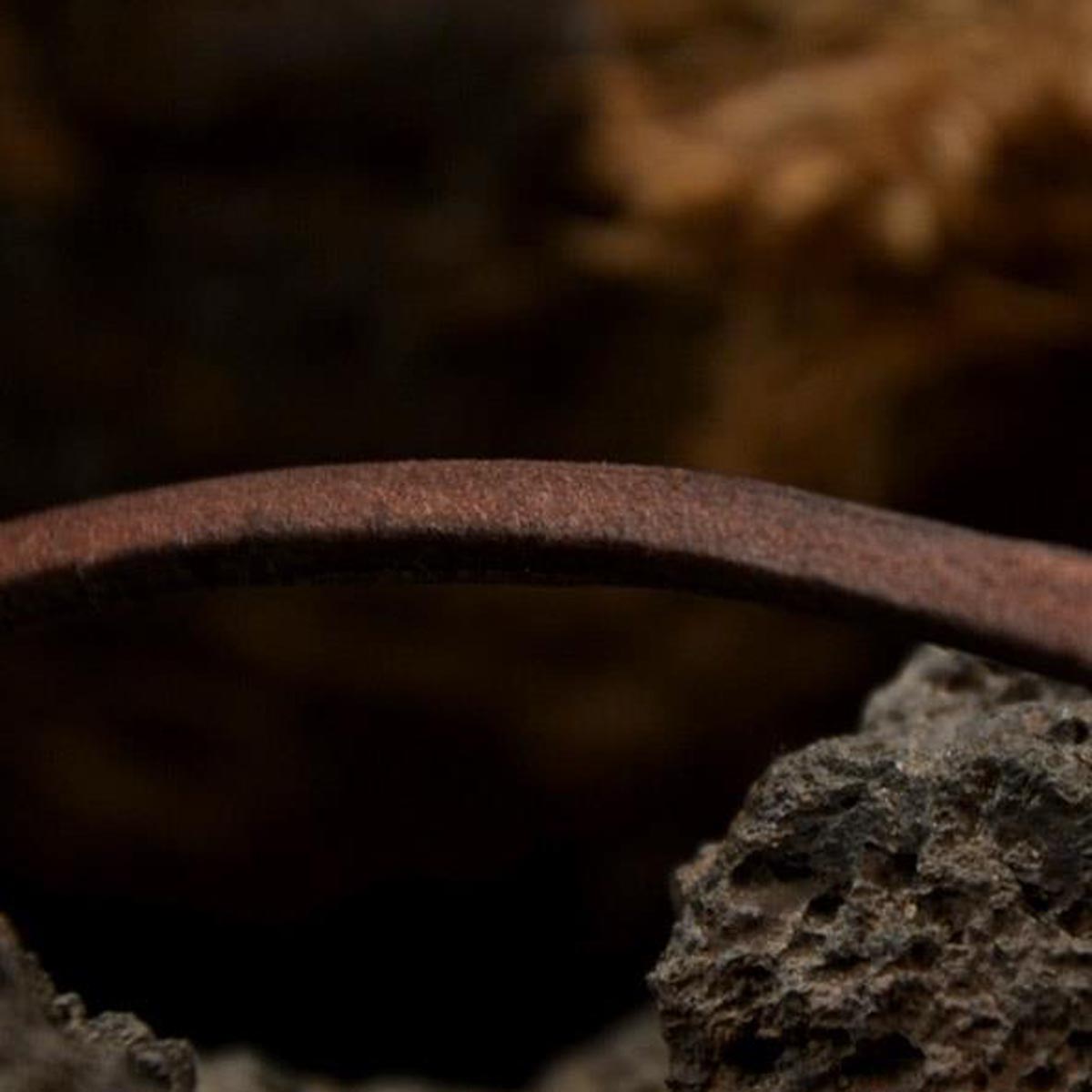 Leather strap square 2.5mm x 1m