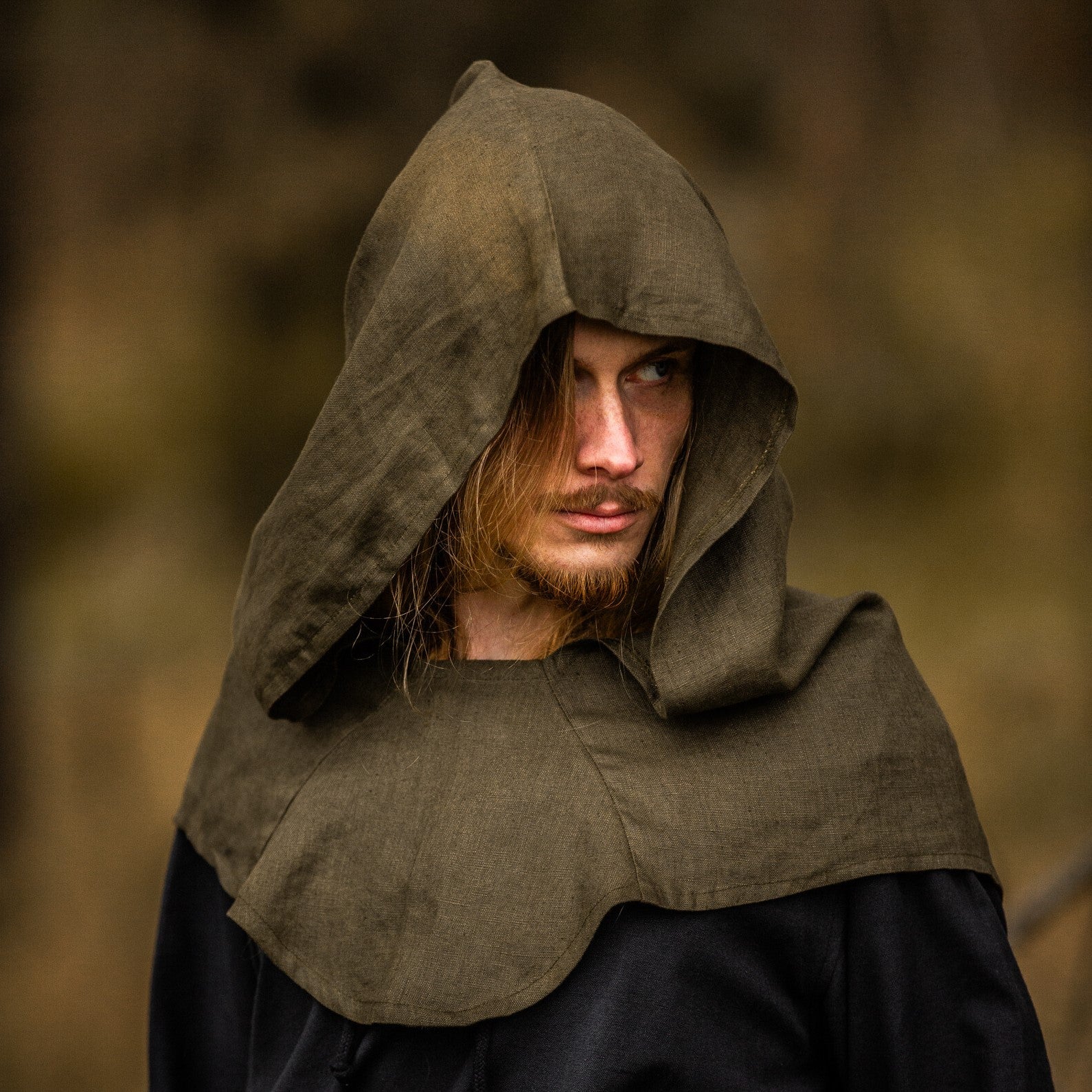 LARP Gugel aus Leinen grün