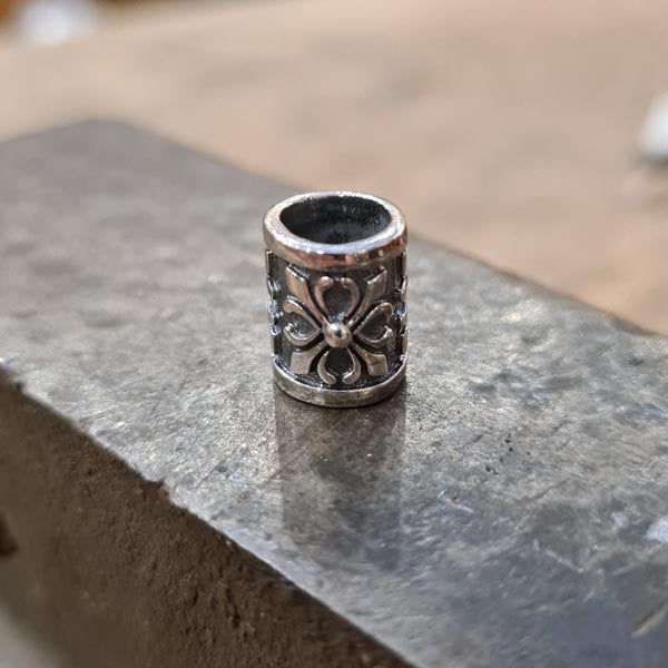 Mittelalter Haar & Schmuckperle Ornament aus Silber - Auslaufmodell