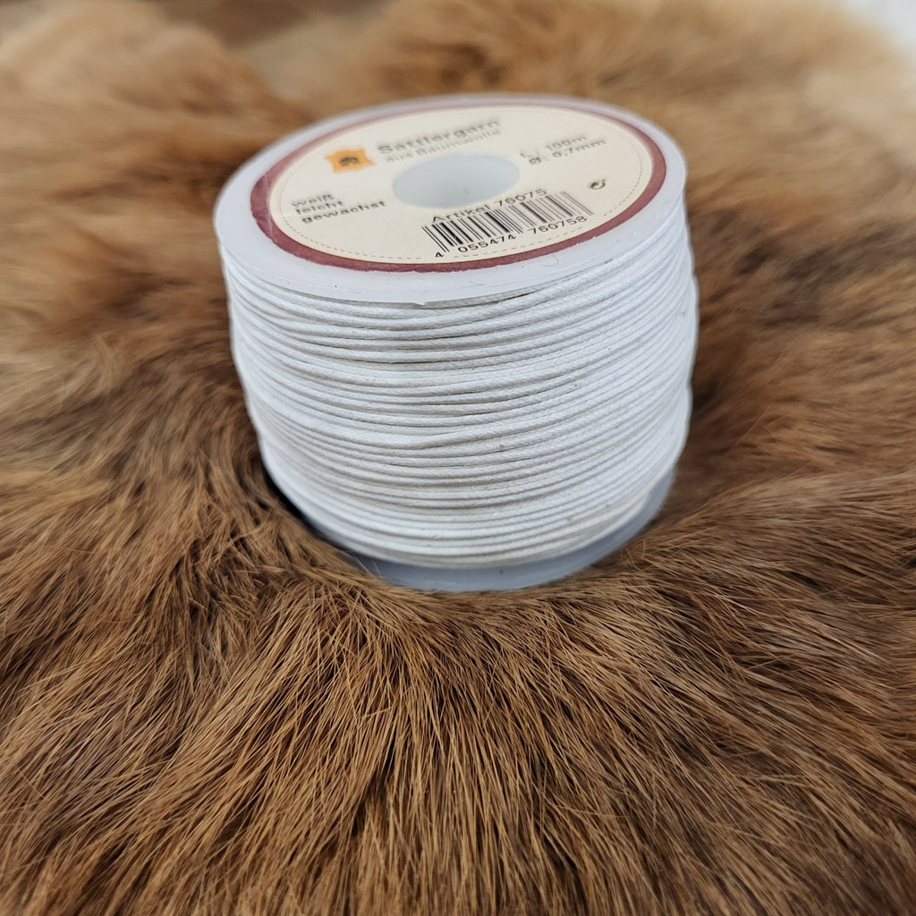 Saddle thread for DIY hand sewing made of cotton 0.7 mm 100m roll