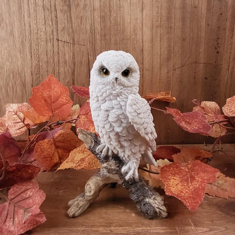 Schneeeule auf Ast - handbemalt