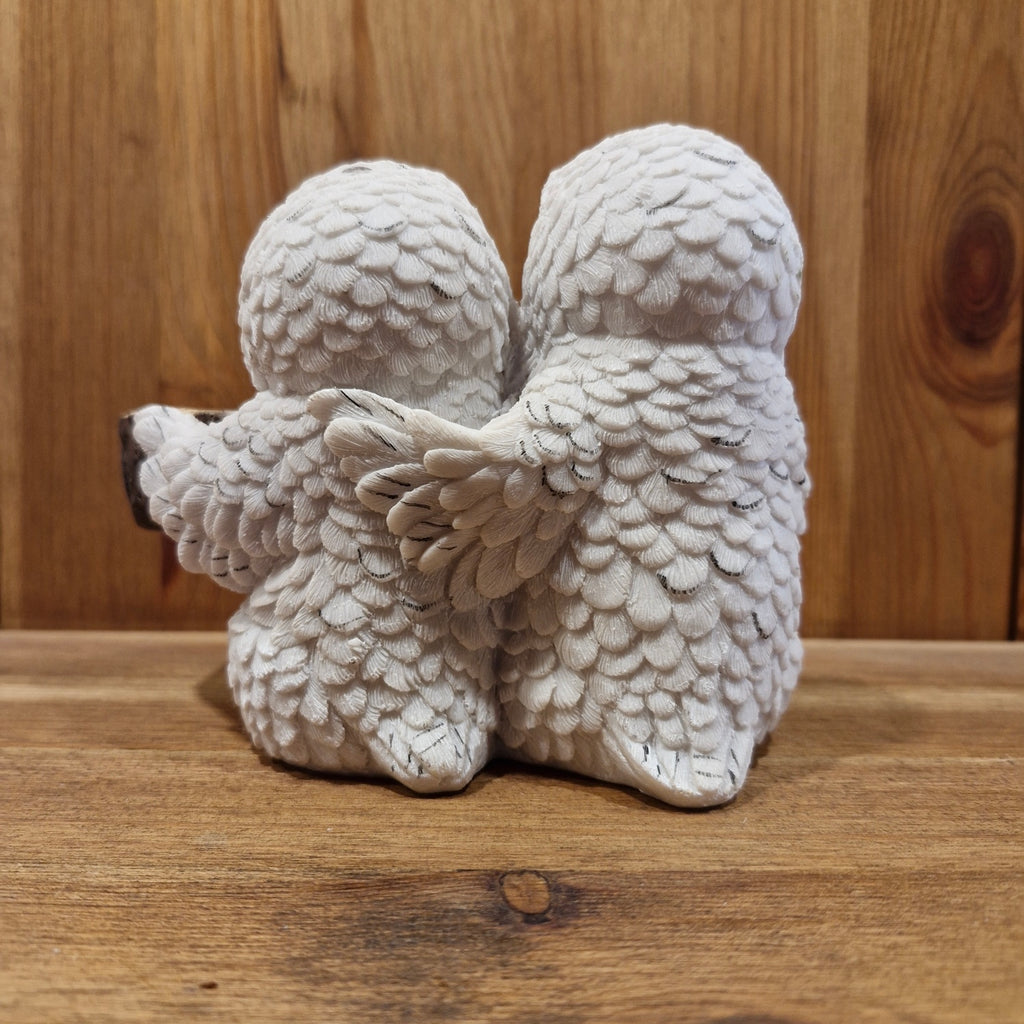 Schneeeule mit Salz- und Pfefferstreuer von Hand bemalt