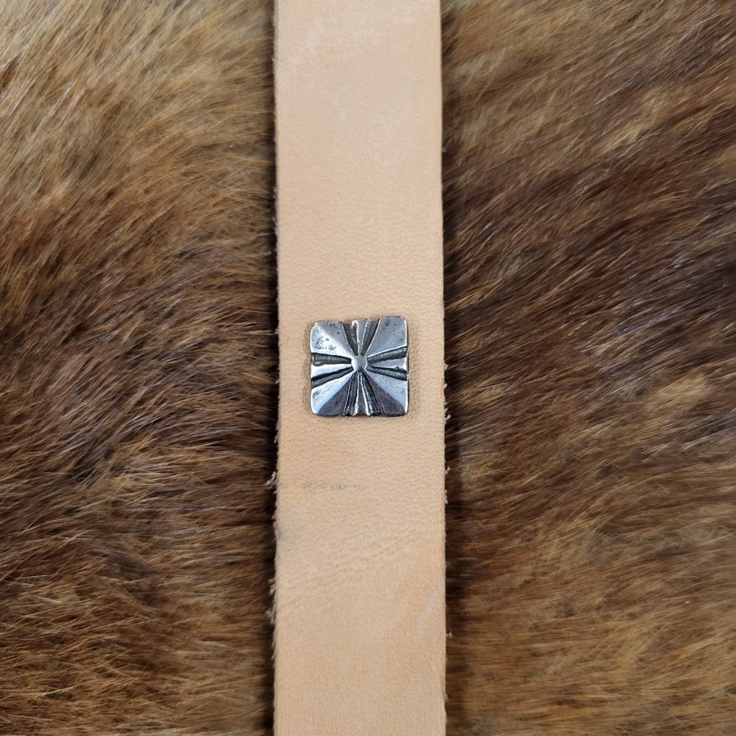 Spätmittelalter Zierniet Quadrat für 2 cm Riemen