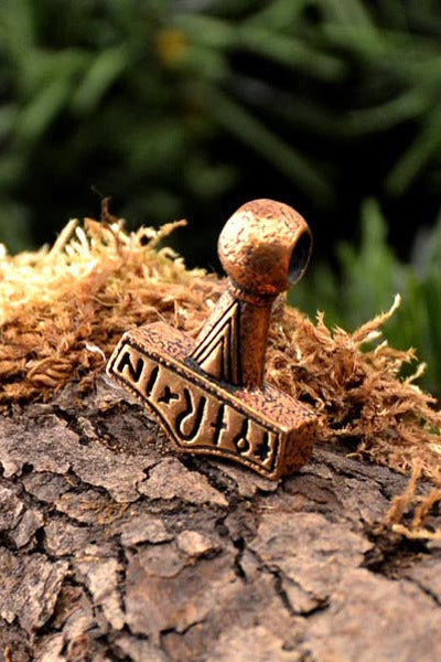 Wikinger Amulett Mjölnir Lolland mit Runen aus Bronze - Replik