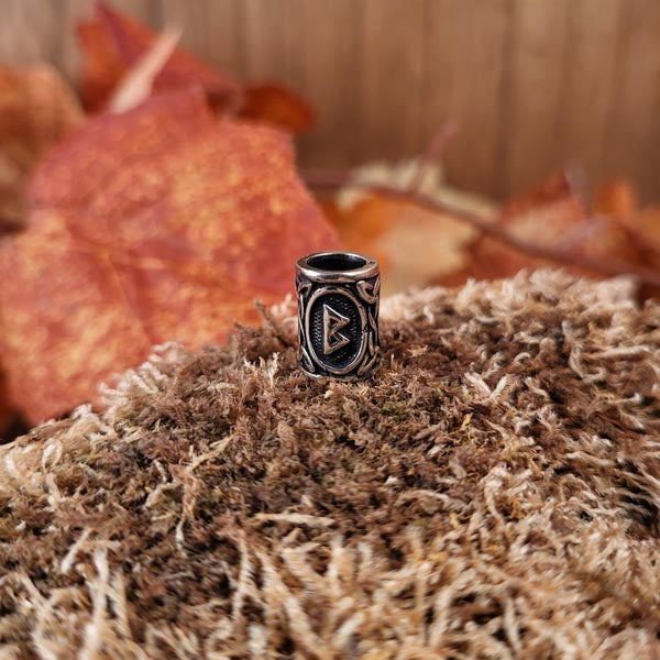 Wikinger Bartperle Rune Futhark aus Silber