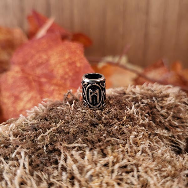 Wikinger Bartperle Rune Futhark aus Silber