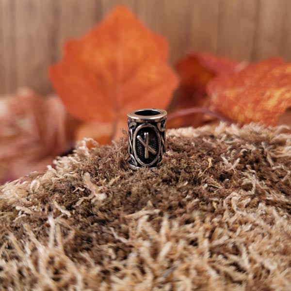 Wikinger Bartperle Rune Futhark aus Silber