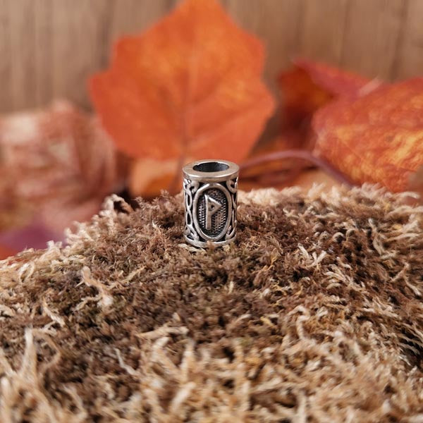 Wikinger Bartperle Rune Futhark aus Silber