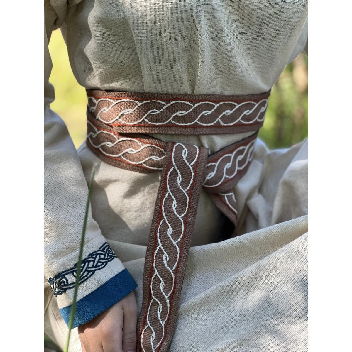 Viking belt with cotton embroidery