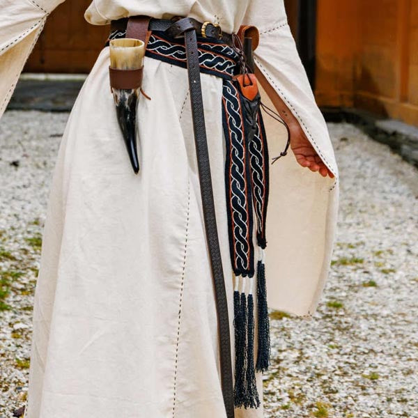 Viking belt with cotton embroidery