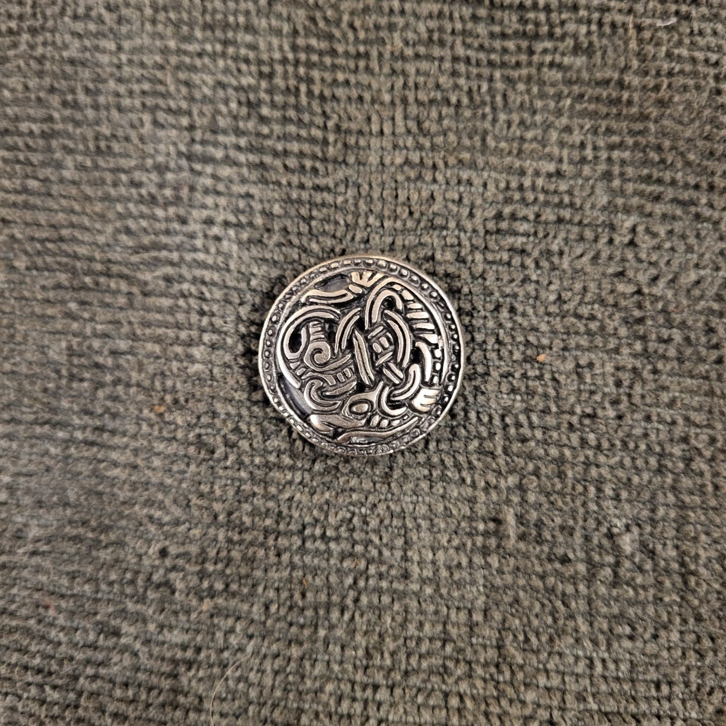 Viking Knot Beast