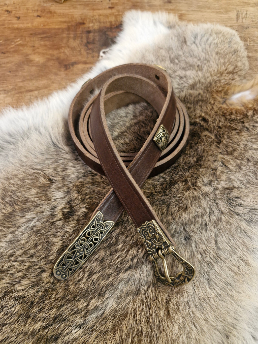 Viking Birka Splendor Belt with End Piece and Decorative Rivets, made of Leather