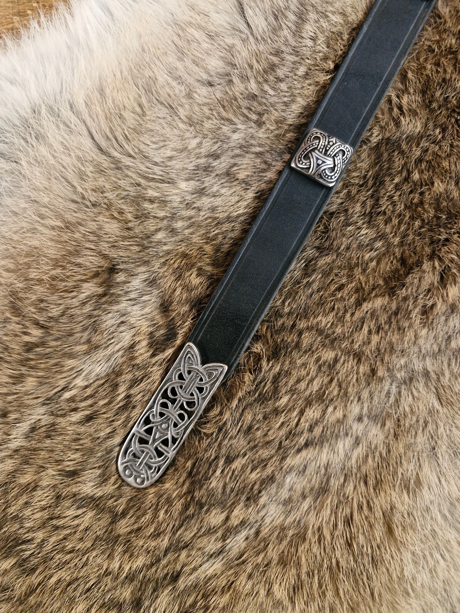 Viking Birka Splendor Belt with End Piece and Decorative Rivets, made of Leather