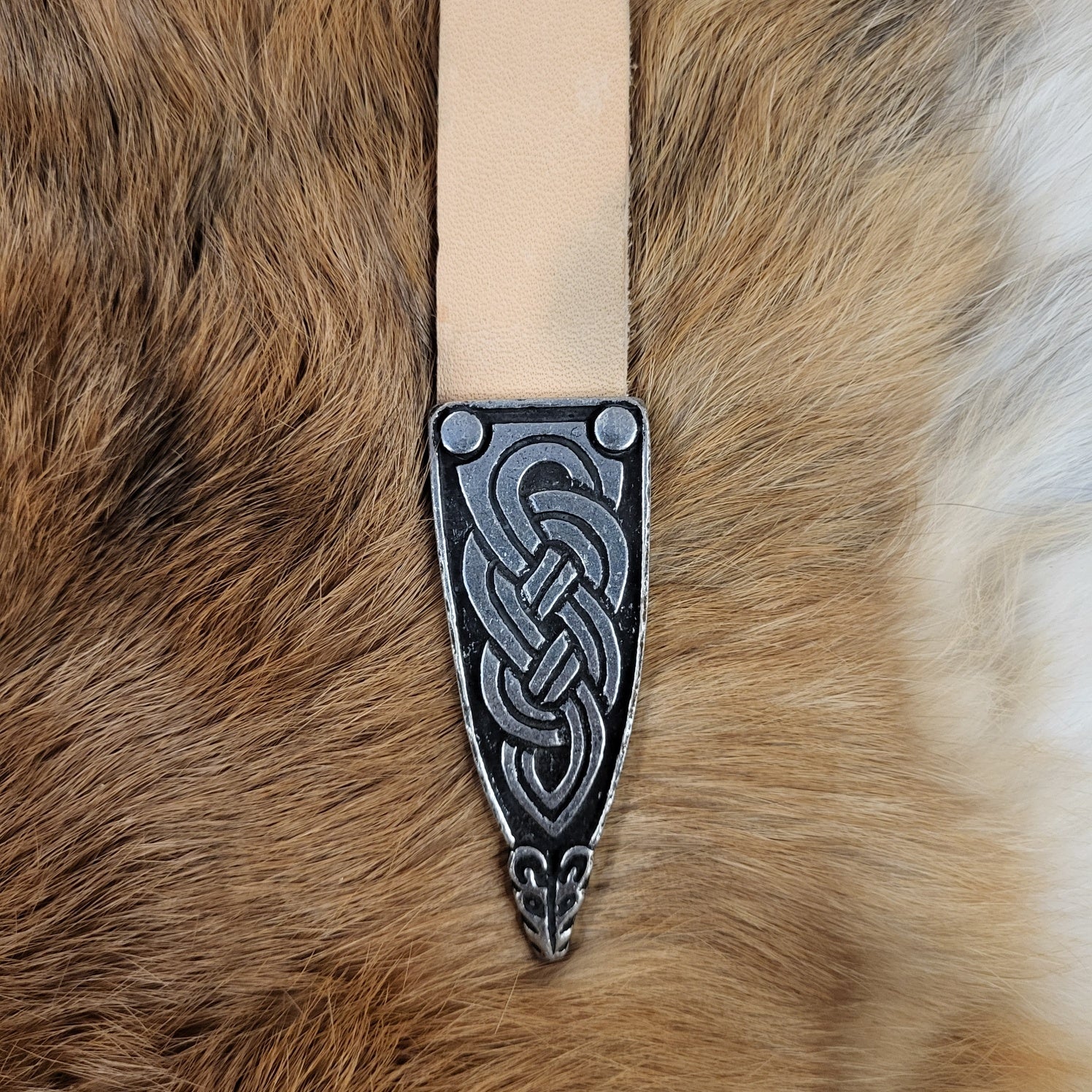 Viking strap end Ipswich in Borre style for 3 cm belts