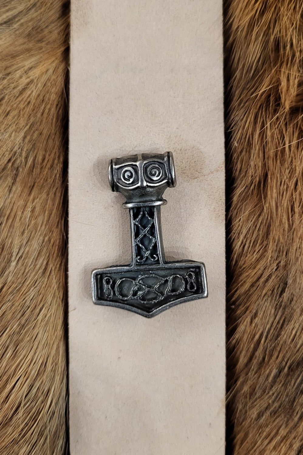 Viking Decorative Rivet Thor's Hammer Ödeshög