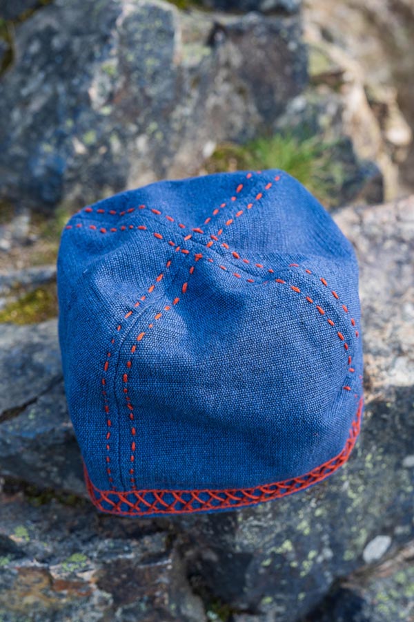 Wikingermütze mit Stickerei aus Baumwolle