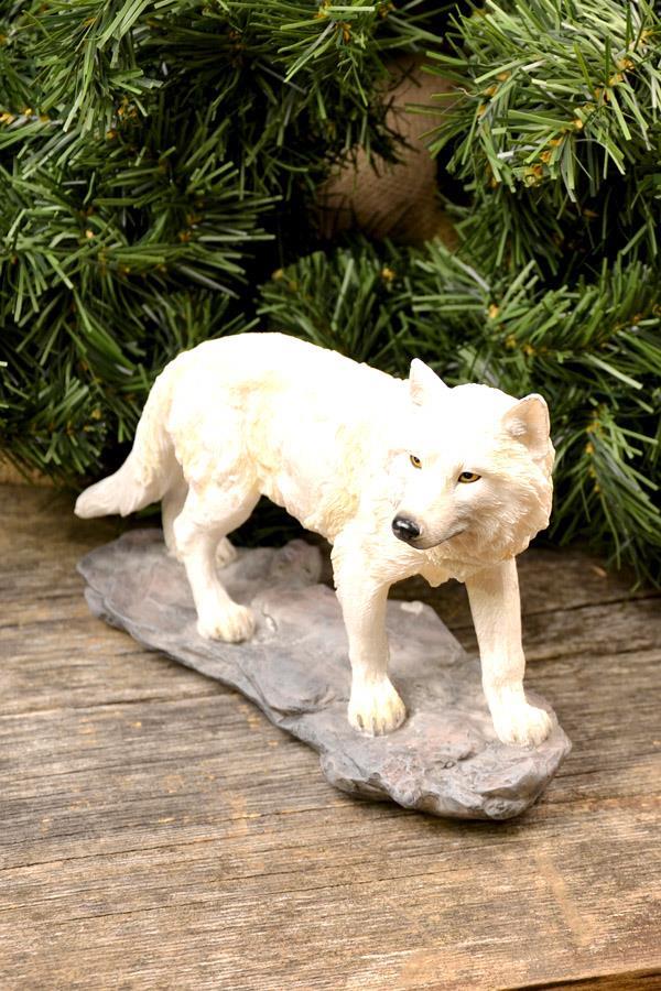 Alpha Polar Wolf - Guardian of the North