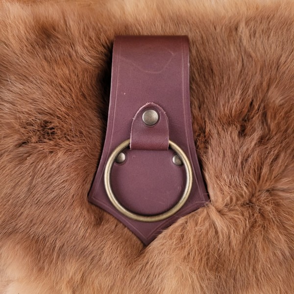 Mittelalter Axthalter aus Leder mit Metallring