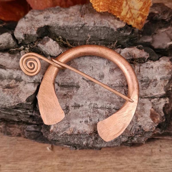 Antike Fibel aus Bronze