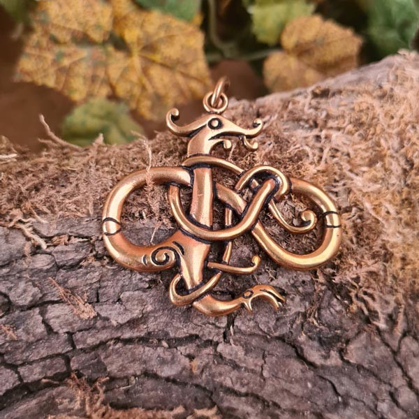 Amulett Wikinger Drache im Urnes-Stil aus Bronze