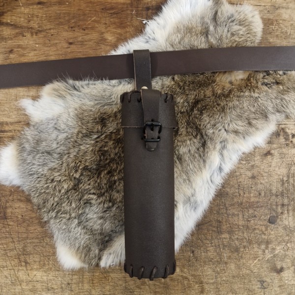 LARP Schriftrollenbehälter aus Leder