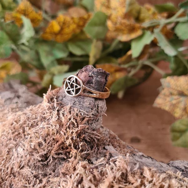 Hexen Ring mit Pentagramm aus Bronze
