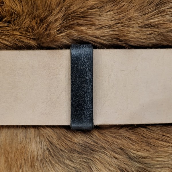 Gürtelschlaufe aus Leder für Mittelalter & LARP