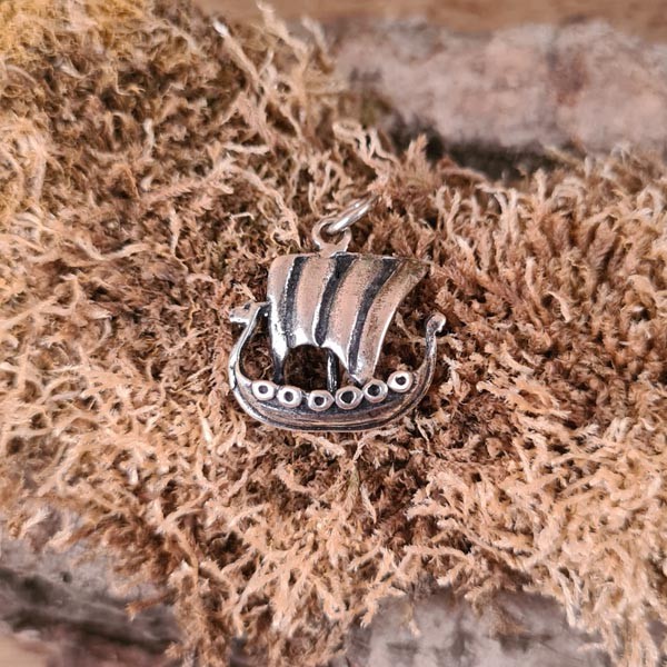 Amulett Wikingerschiff aus Silber