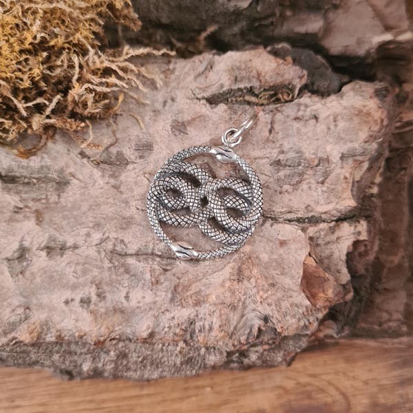 Schlangen Amulett Auryn aus Silber