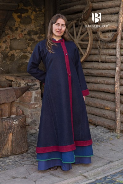 Kiewer Rus Mantel für Damen aus Wolle