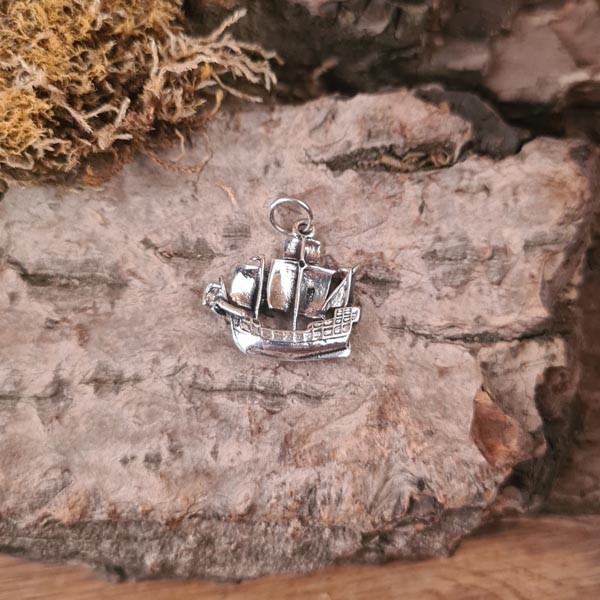 Anhänger Piratenschiff aus Silber