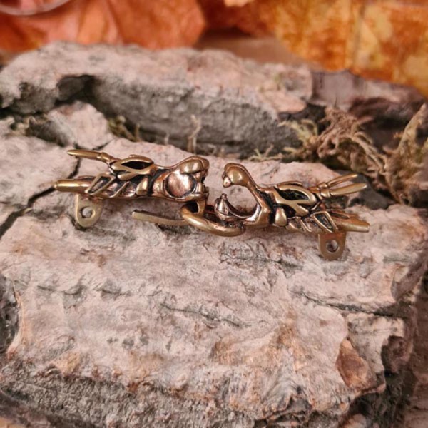 LARP Gewandschließe Drachenköpfe aus Bronze
