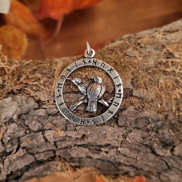 Wikinger Amulett Hugin & Munin im Runenkreis aus Silber
