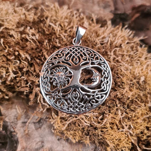 Amulett Weltenbaum mit Sonne und Mond aus Silber