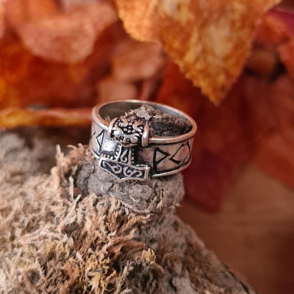 Wikinger Runenring mit Thorshammer aus Silber